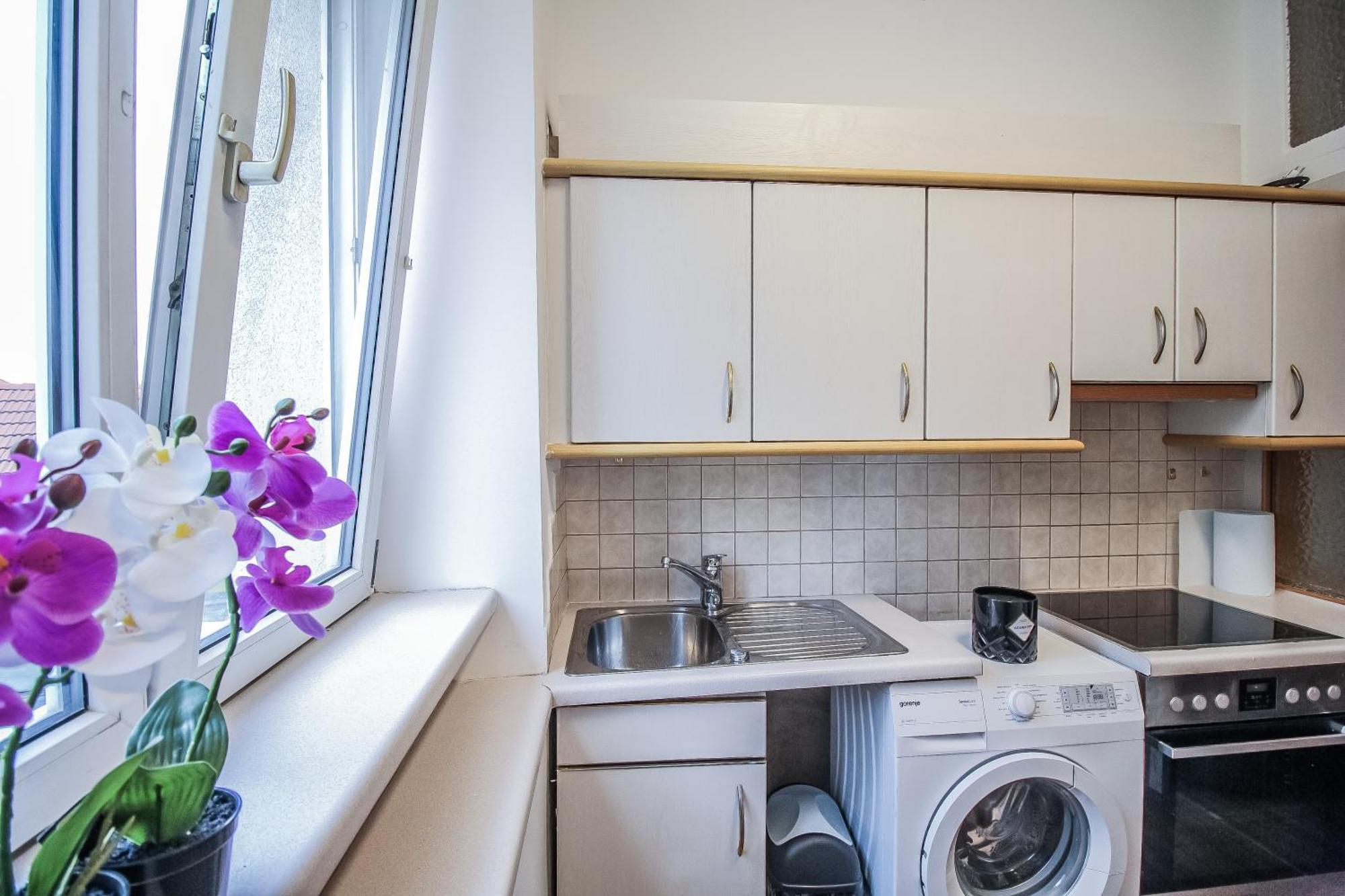 Comfortable Accommodations In The Alterlaa Area Lv5 Wien Eksteriør billede