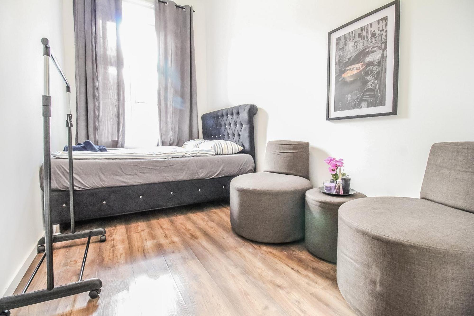 Comfortable Accommodations In The Alterlaa Area Lv5 Wien Eksteriør billede